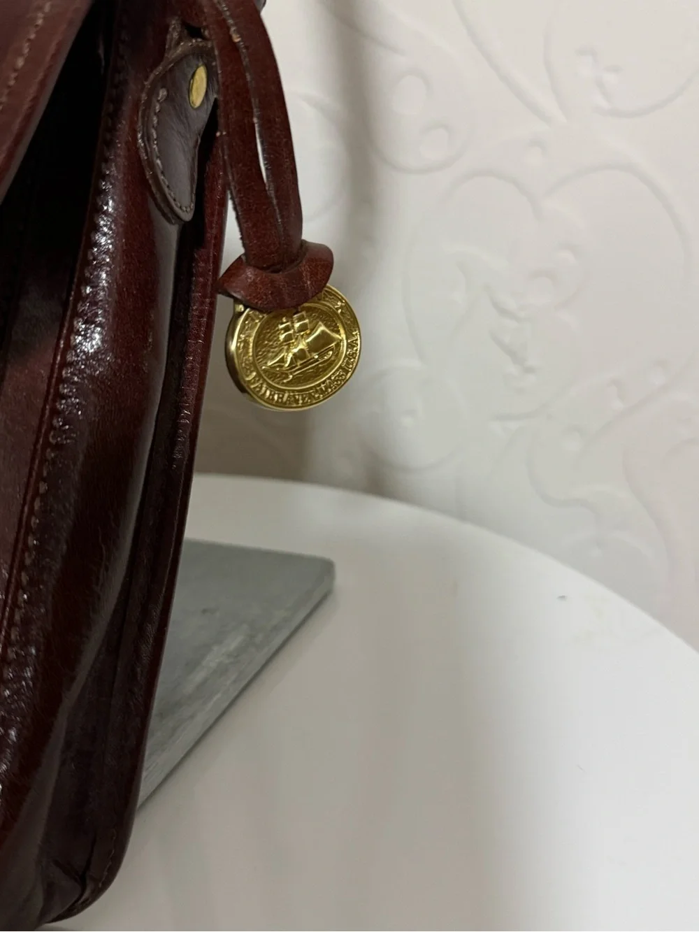 Vintage Brahmin Dark Brown Leather Crossbody Bag - Picture 5 of 15